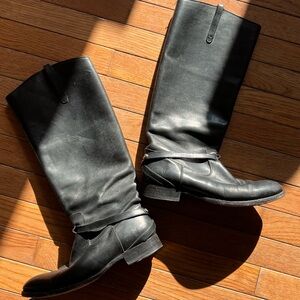 Frye Boots Black